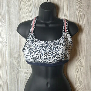 Athleta Sport Bra Size Medium